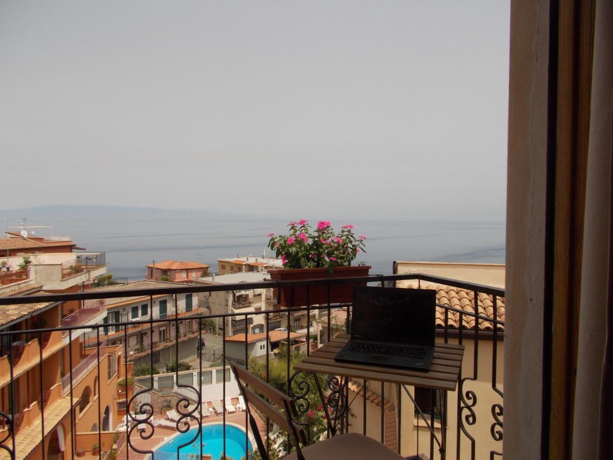 Il Melograno Apartment Ταορμίνα Εξωτερικό φωτογραφία